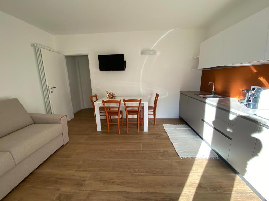 Casa Vacanze La Brenta Chiavenna Eksteriør billede
