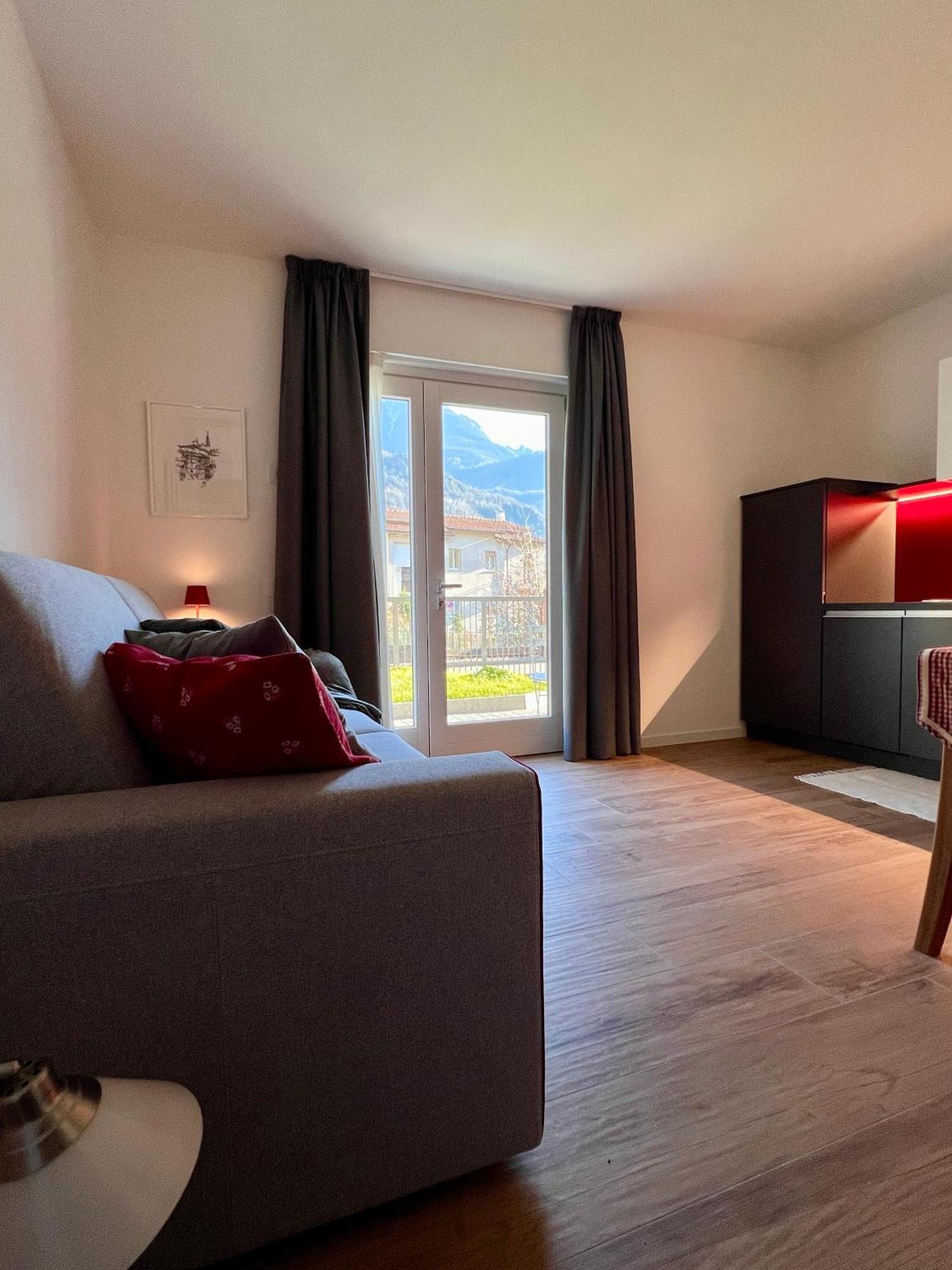 Casa Vacanze La Brenta Chiavenna Eksteriør billede