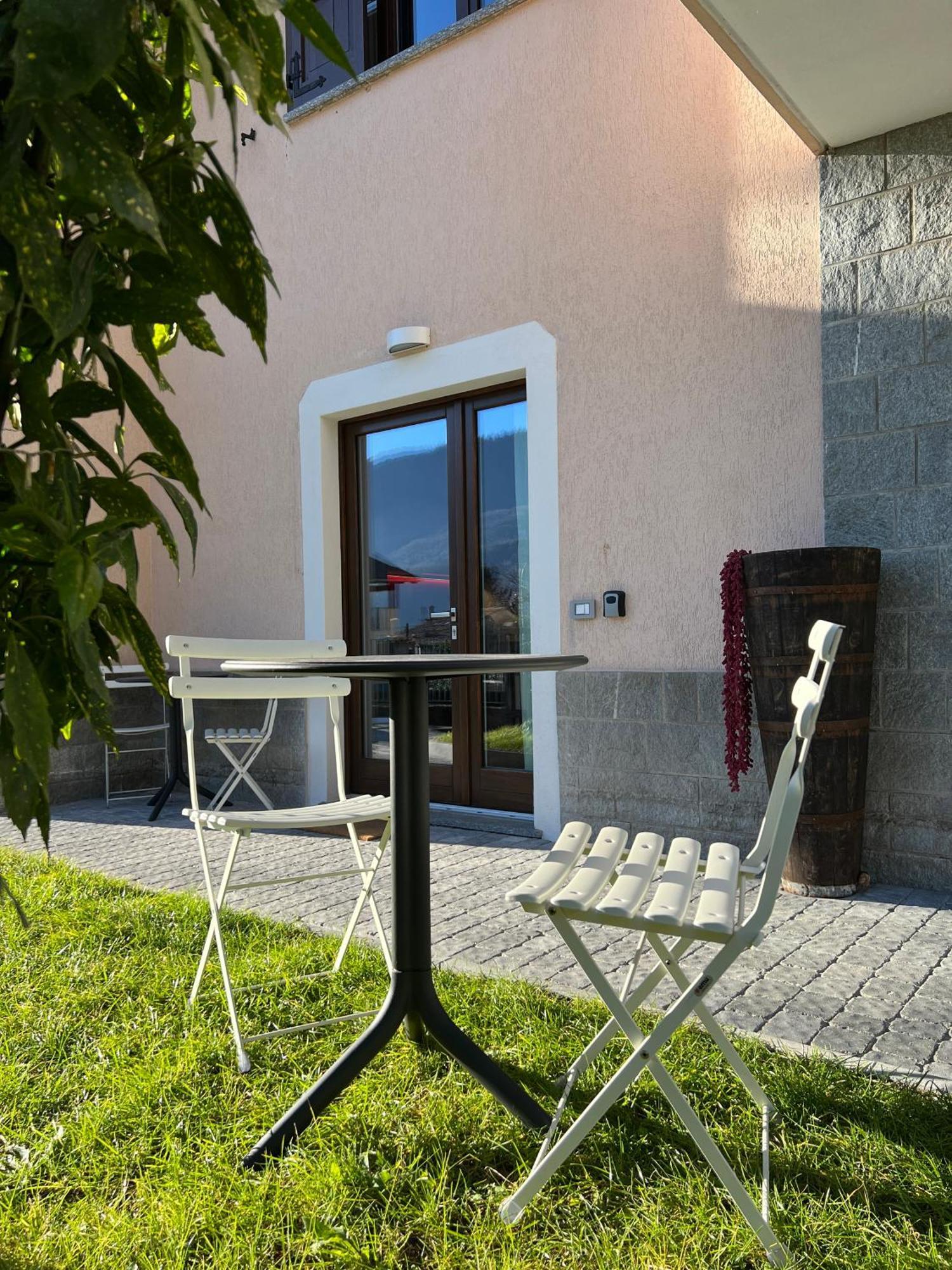 Casa Vacanze La Brenta Chiavenna Eksteriør billede